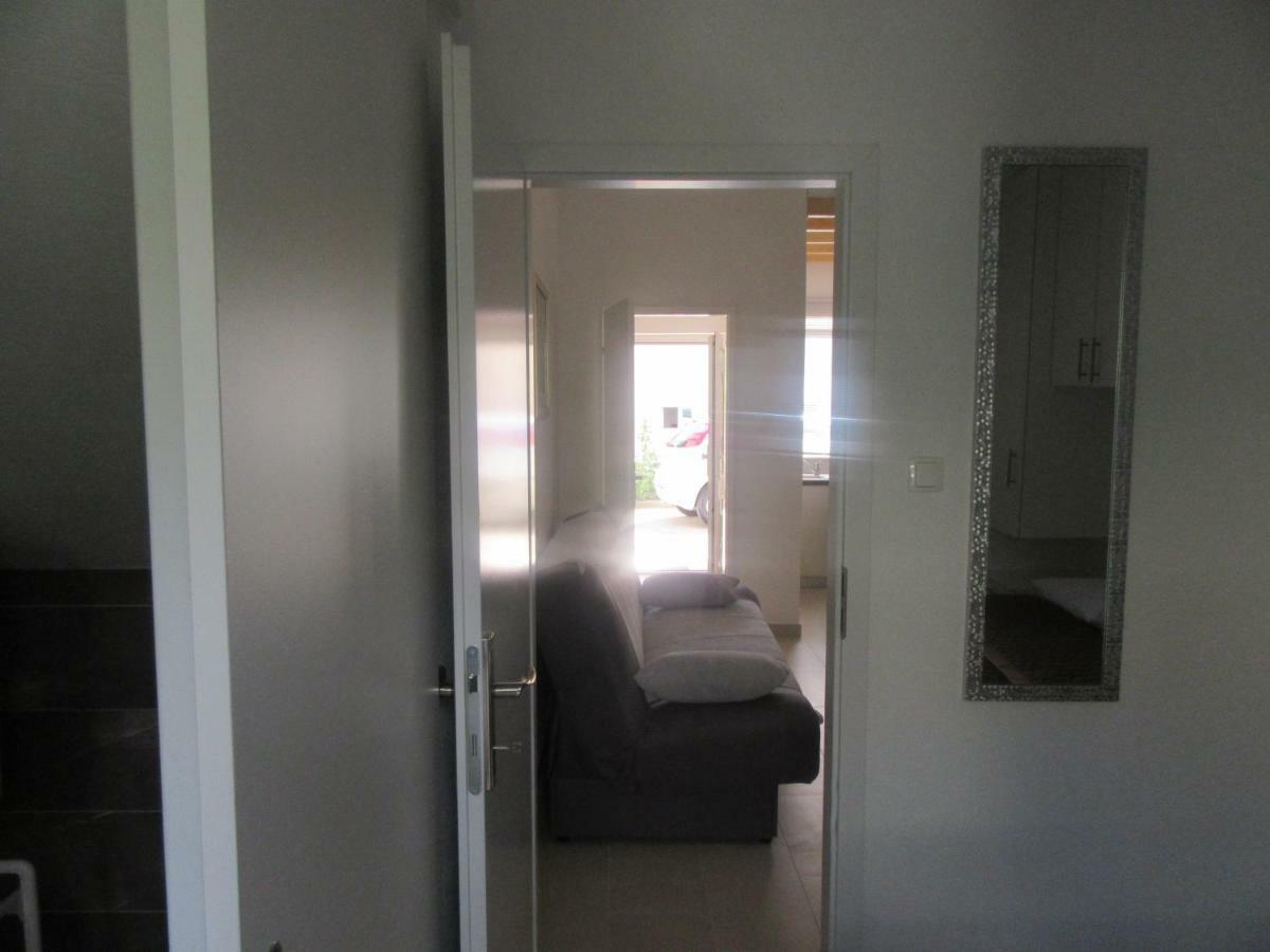 Apartment Vanesa 扎达尔 外观 照片