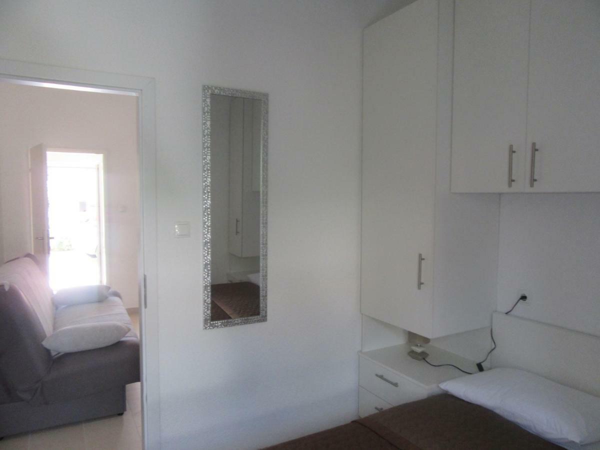 Apartment Vanesa 扎达尔 外观 照片