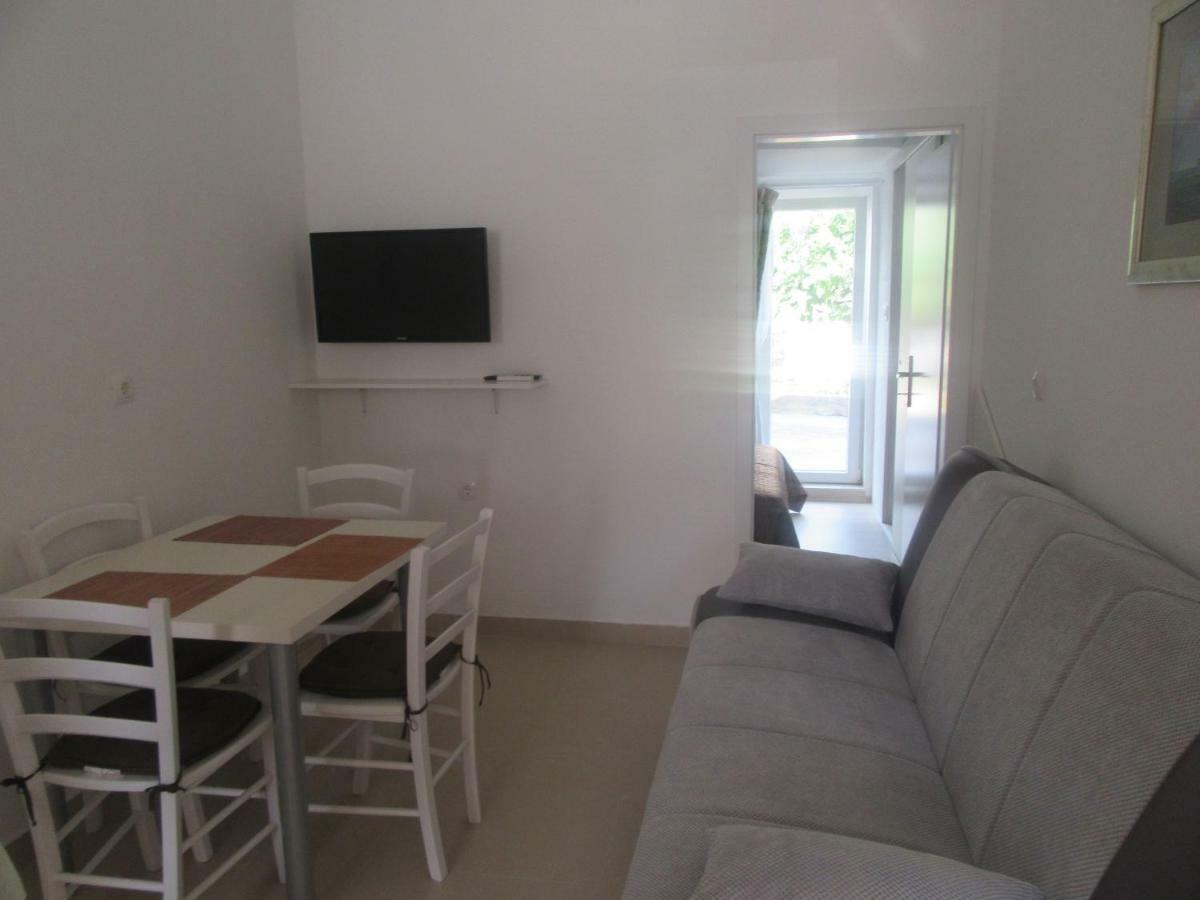 Apartment Vanesa 扎达尔 外观 照片